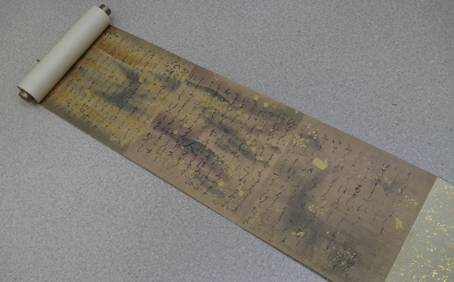 汚れを省き原本に出来るだけ近い複製本